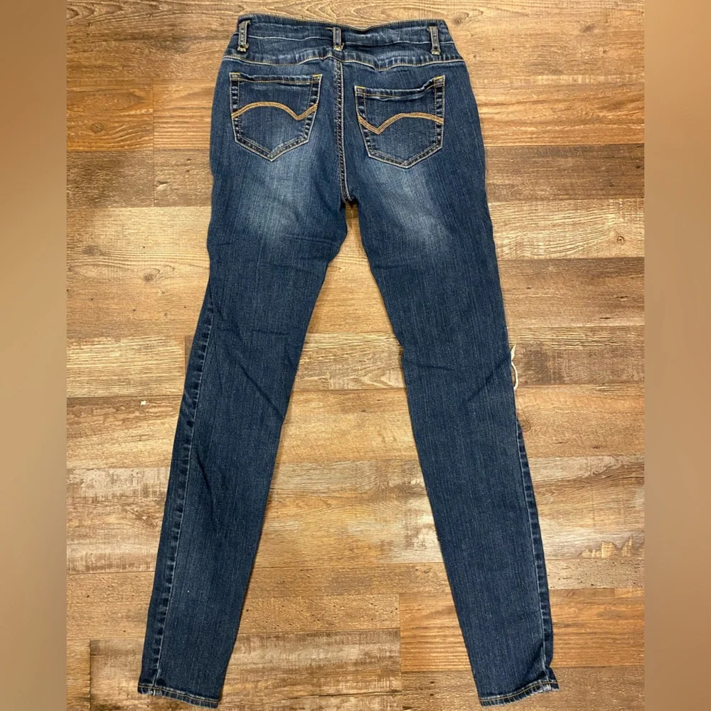 Refuge Mid-Rise Skinny Jeans - Picture 2 of 4